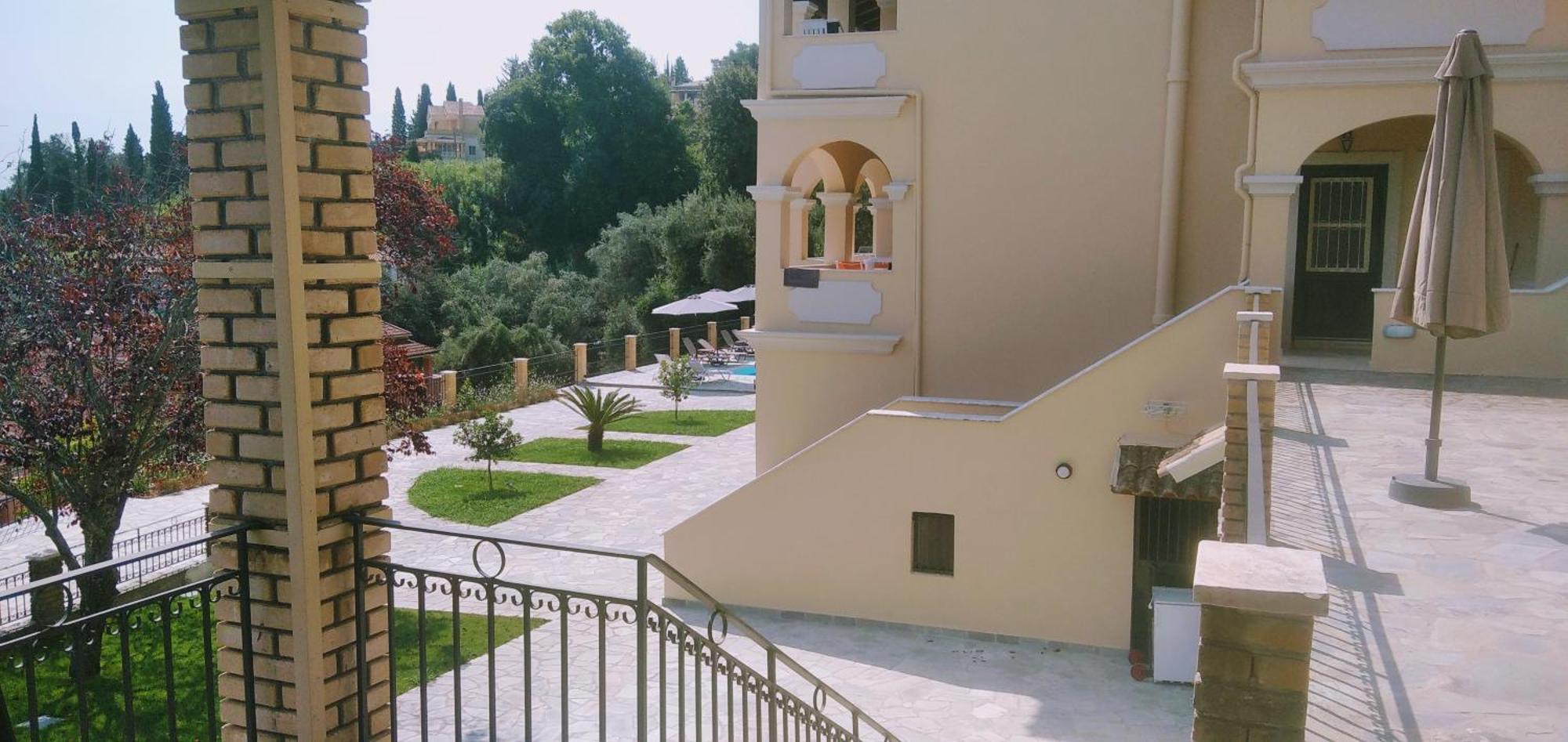 Bosco Verde Corfu Apartments Gouvia Bagian luar foto