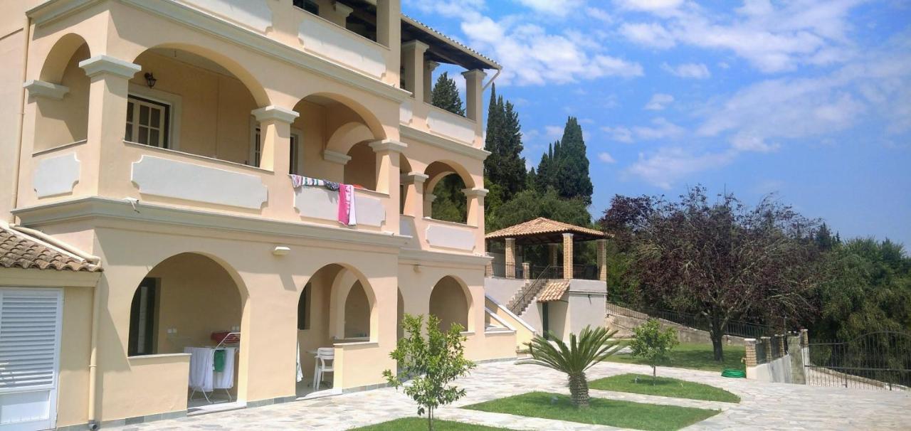 Bosco Verde Corfu Apartments Gouvia Bagian luar foto