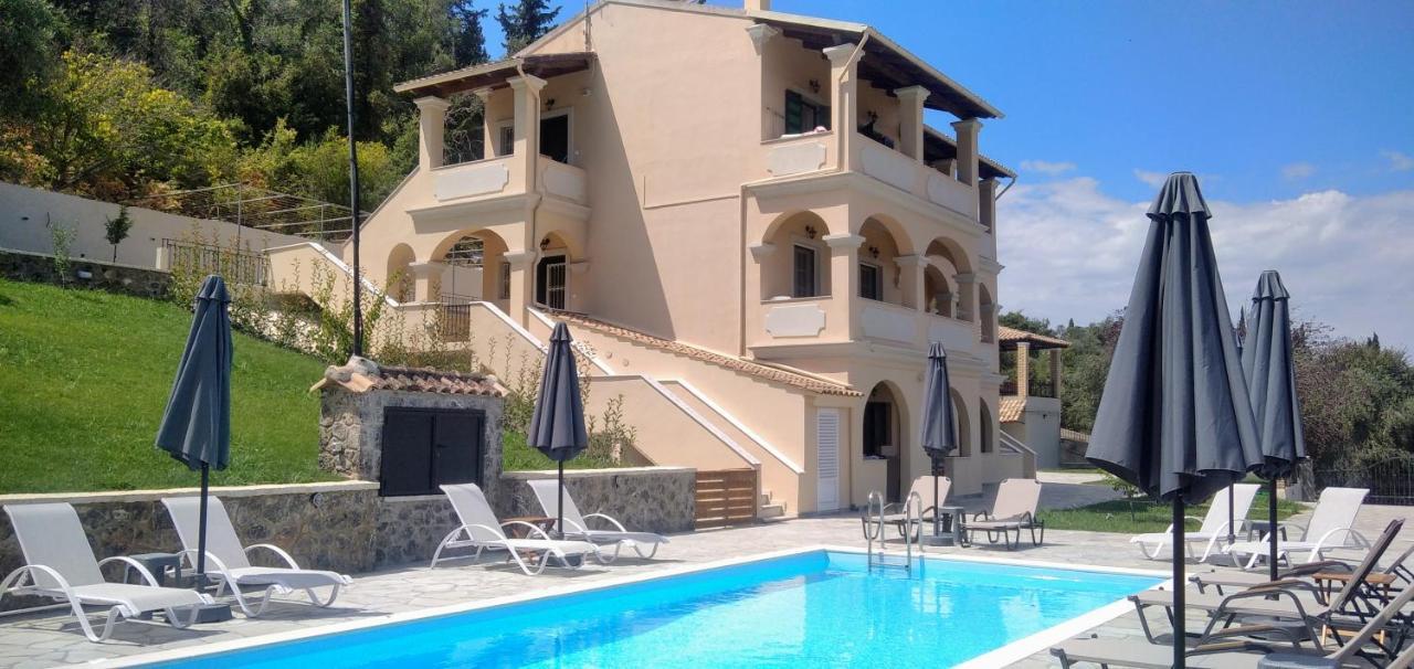 Bosco Verde Corfu Apartments Gouvia Bagian luar foto