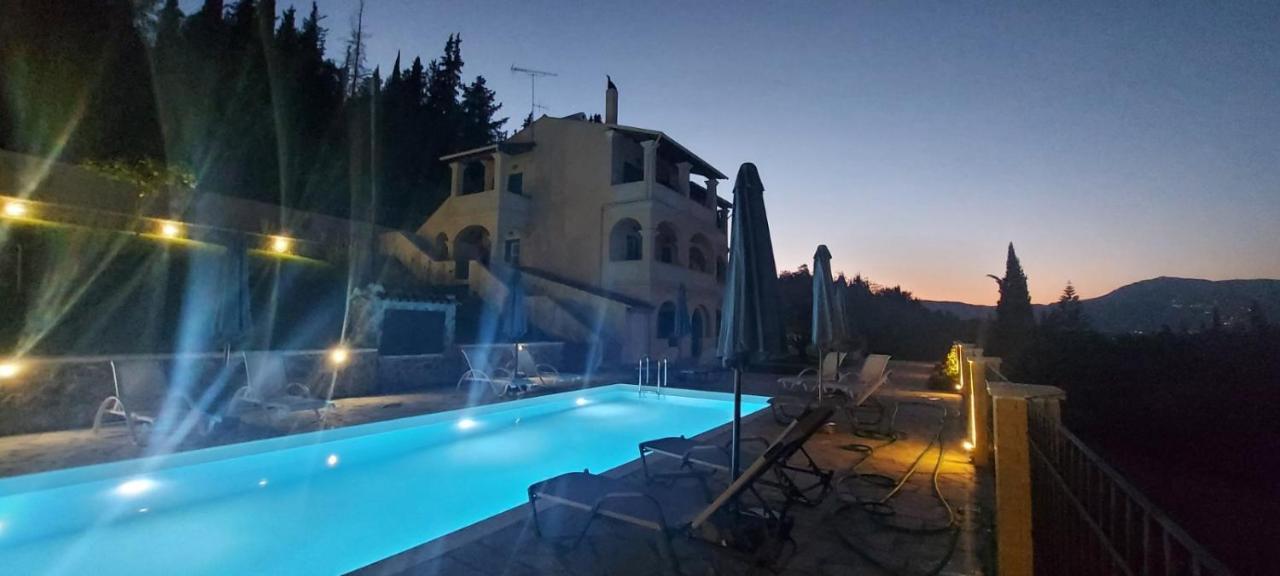 Bosco Verde Corfu Apartments Gouvia Bagian luar foto