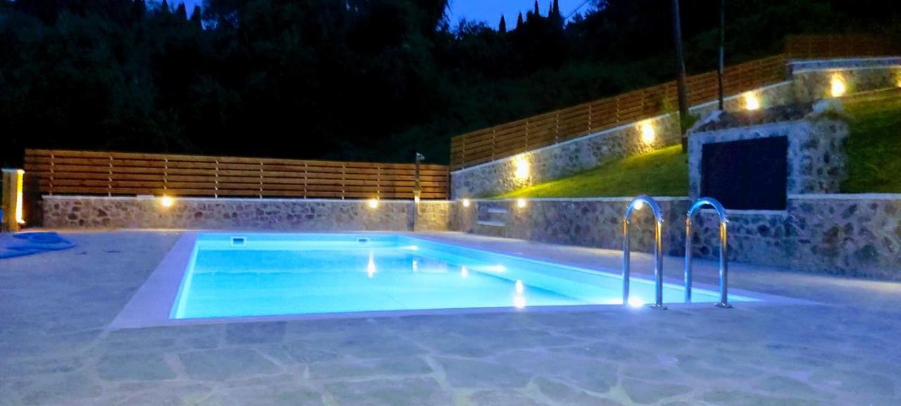 Bosco Verde Corfu Apartments Gouvia Bagian luar foto